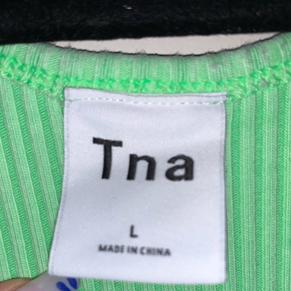 Aritzia TNA green ribbed dress size L - Picture 3 of 4